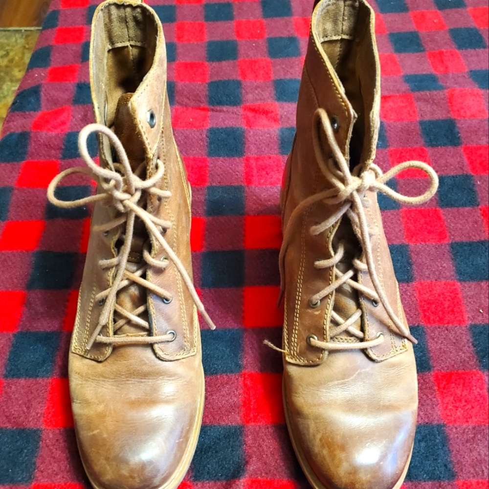 Timberland Brynlee Brown Lace Up Heeled boot size 9